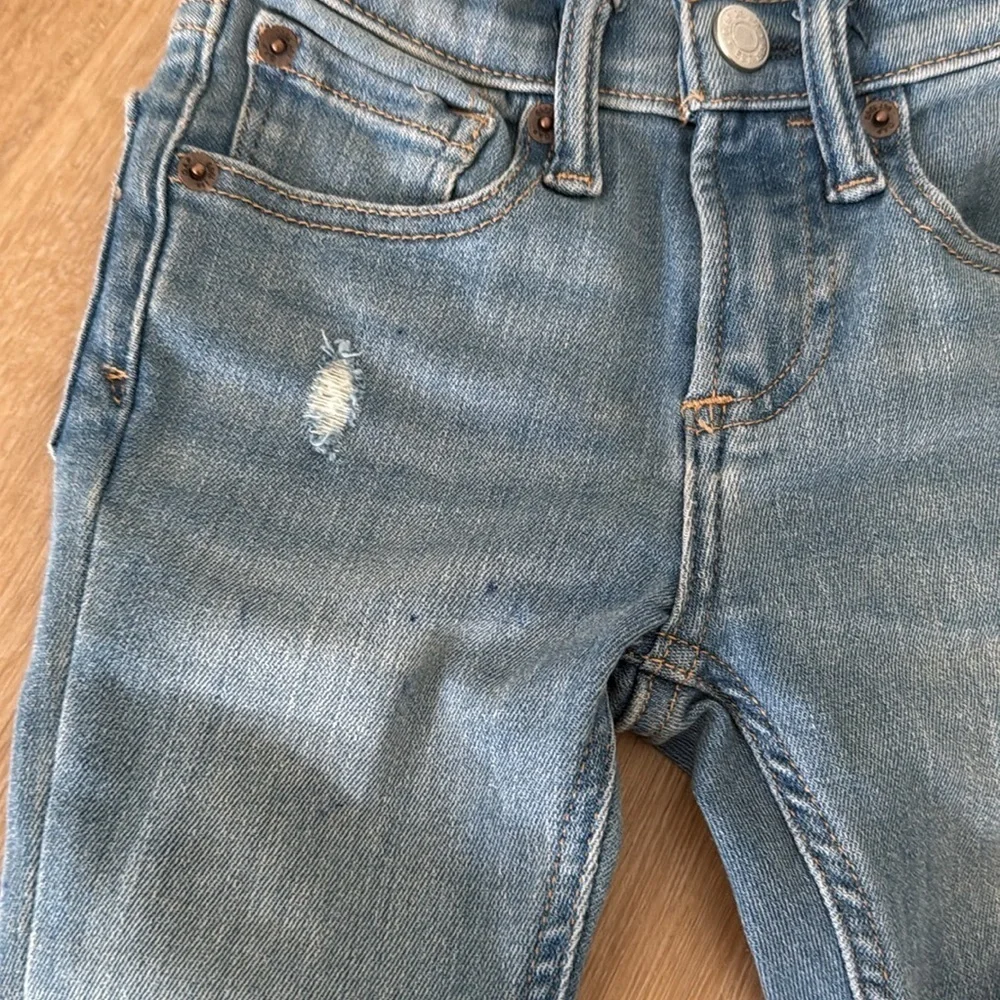Bundle of jeans